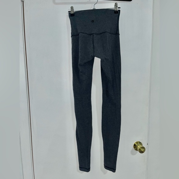 Lululemon grey cotton stretch leggings - Picture 2 of 4